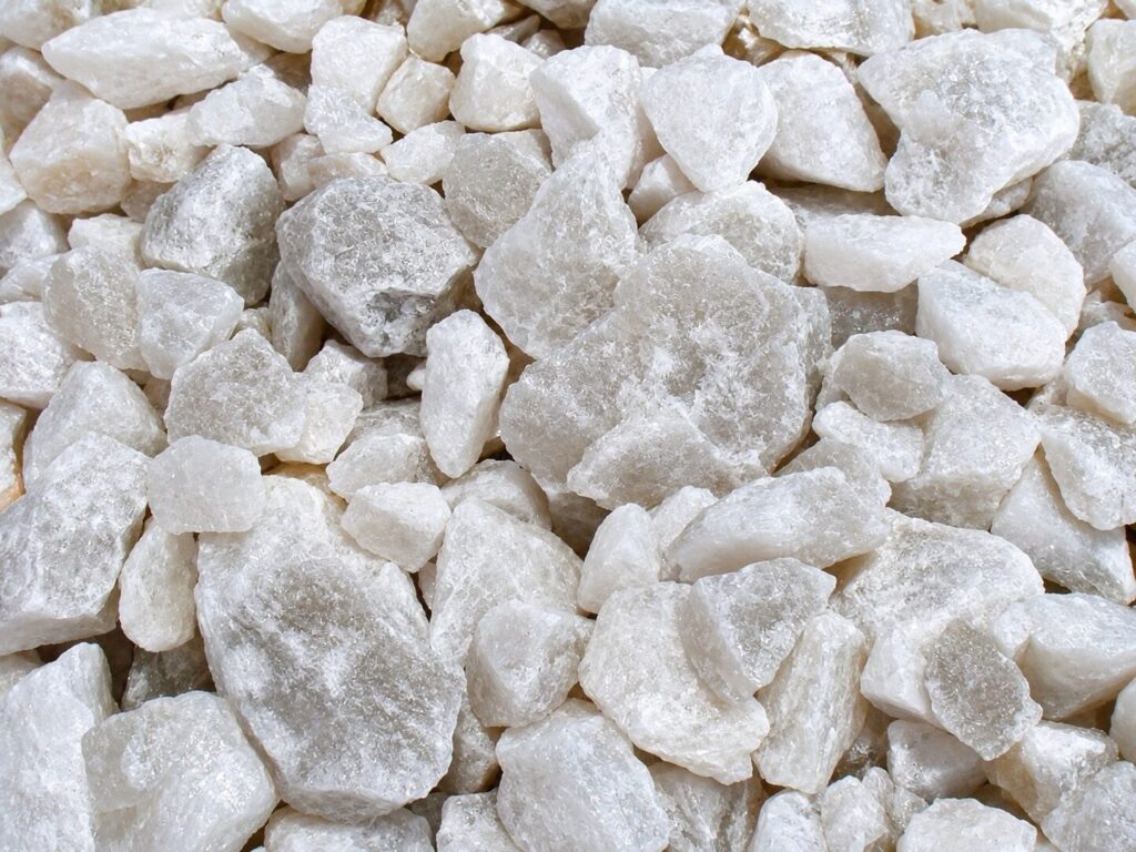 The Growing Demand for High-Quality Quartz in Glass and Engineered Stone Manufacturing